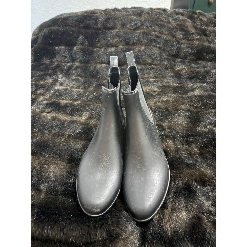 J. CREW MATTE CHELSEA RUBBER RAIN BOOTS 9 MERCANTILE